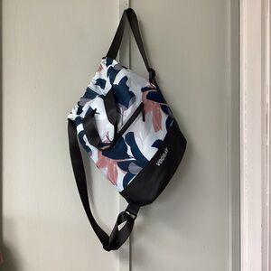 Vooray Women's Floral Backpack